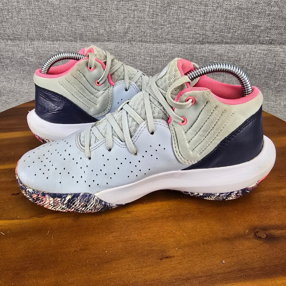 Under‎ Armour Kids Basketball Shoes Gray Pink Youth Size 5.5Y Sneakers - Picture 10 of 14